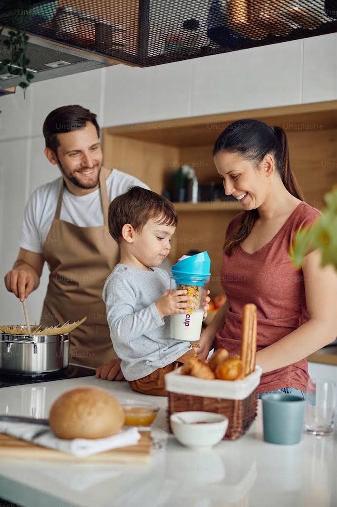 Der MüesliCup™ – Frisches, knuspriges Müsli. Immer. Überall